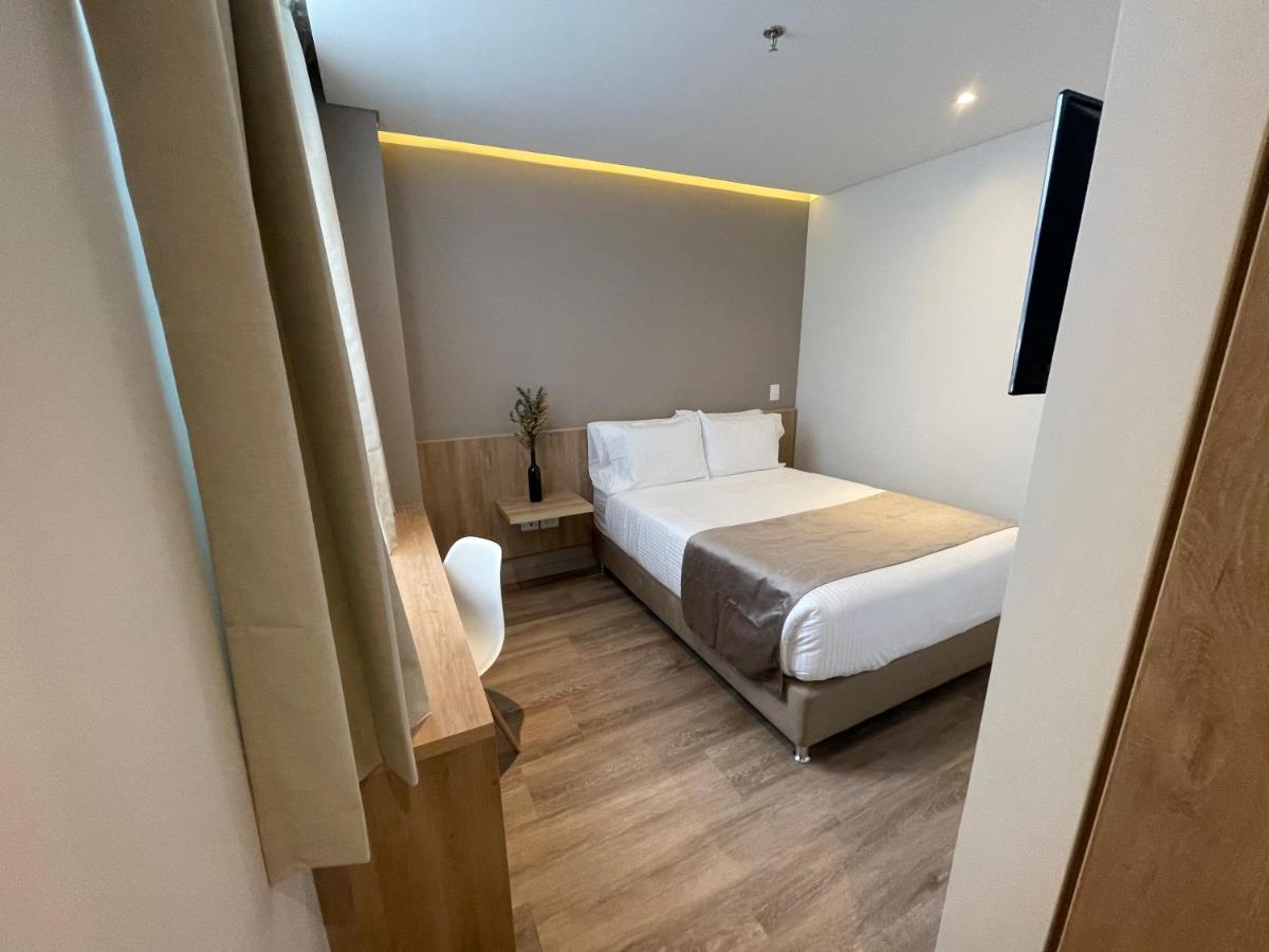 Em Hotel Corferias Embajada Americana Μπογκοτά Εξωτερικό φωτογραφία