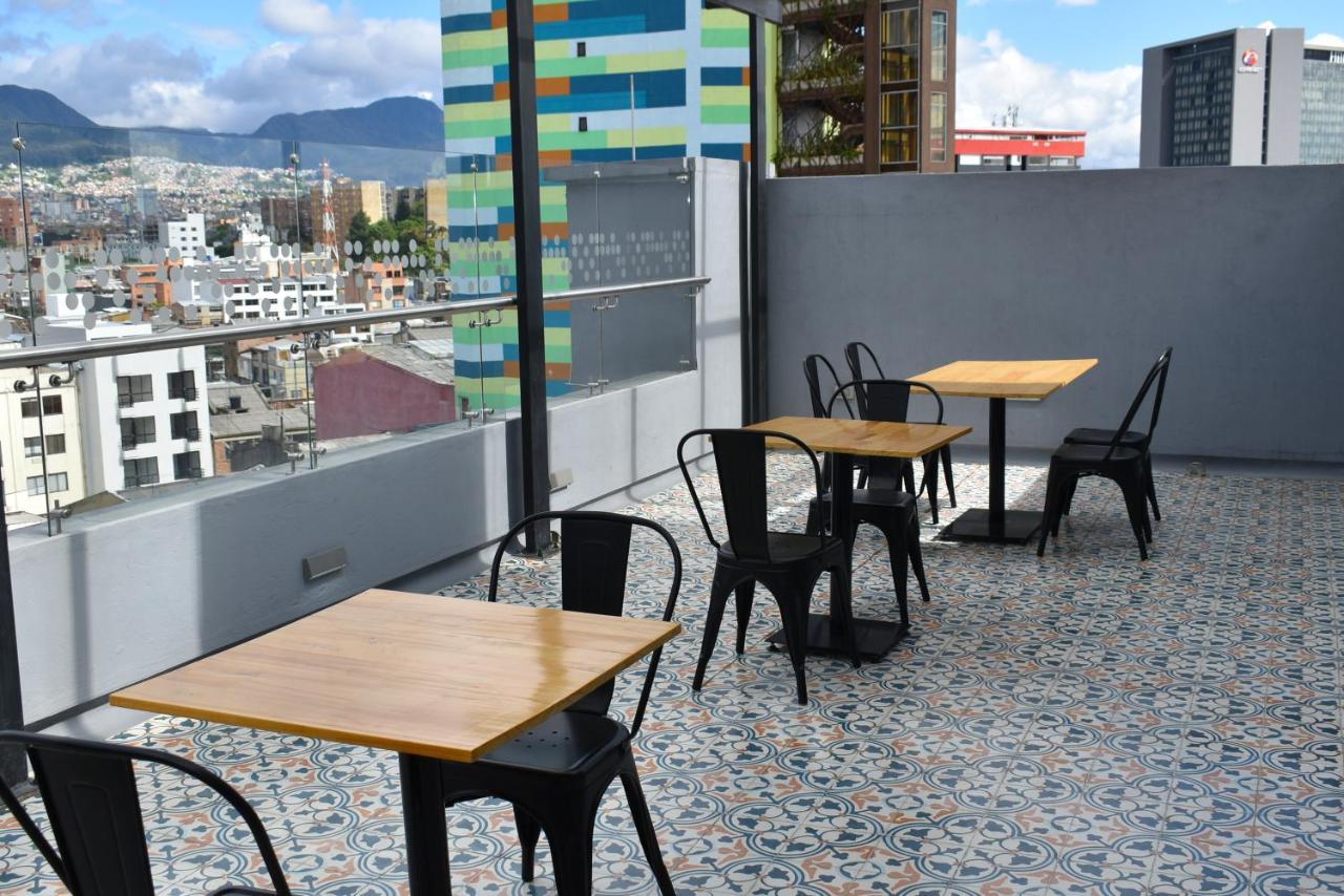 Em Hotel Corferias Embajada Americana Μπογκοτά Εξωτερικό φωτογραφία